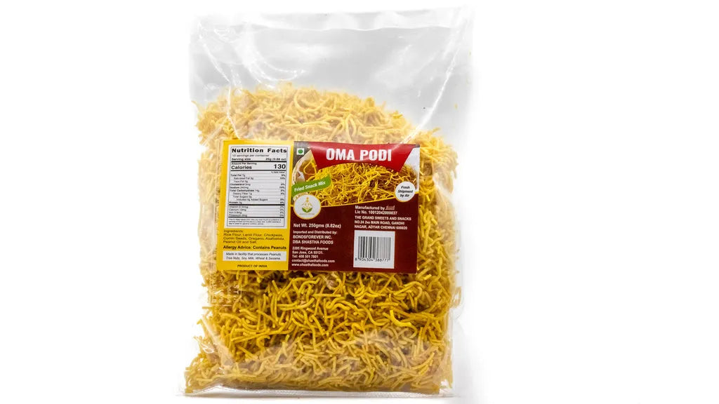 Packaged yellow noodles with Oma Podi branding on a white background